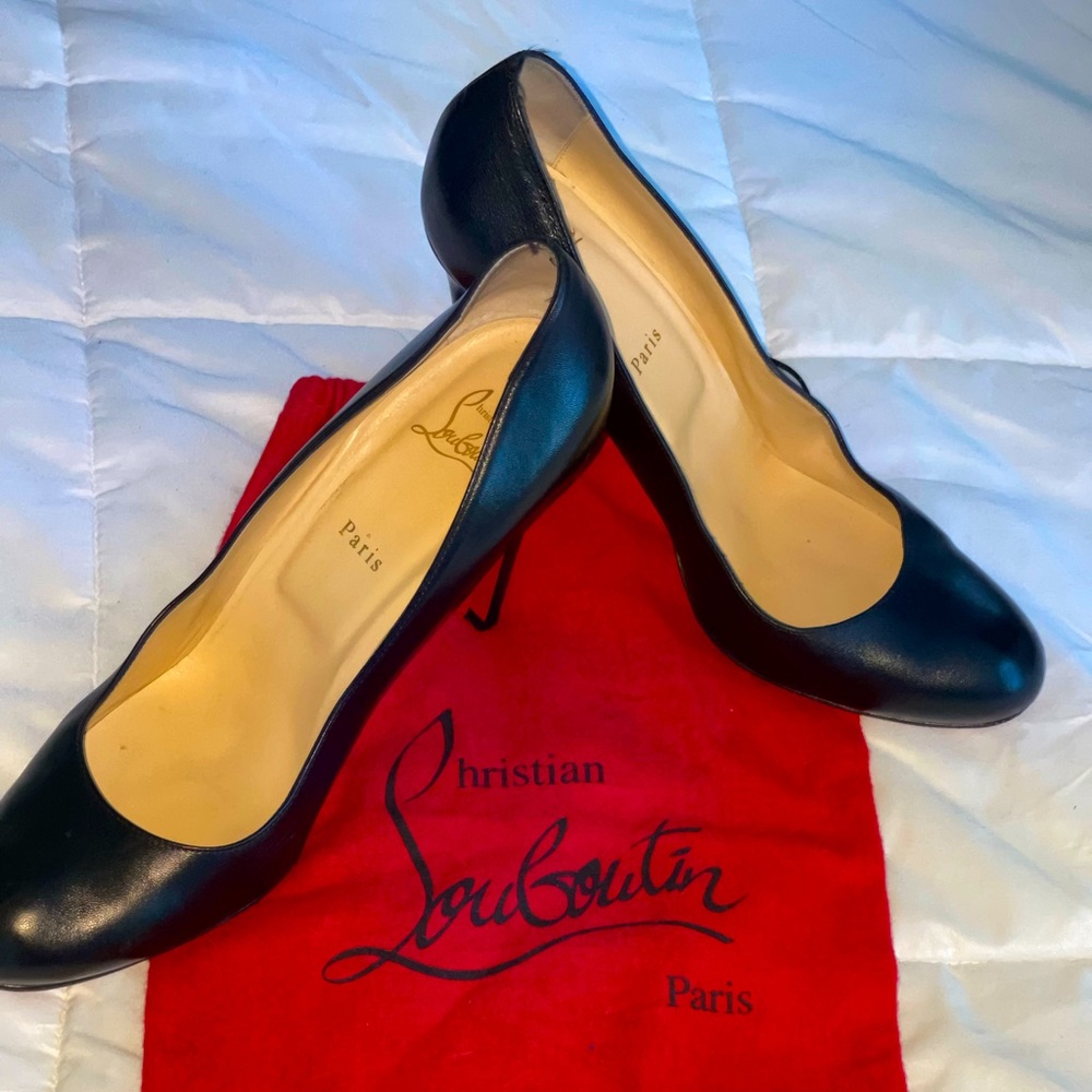 Christian Louboutin size 43 Simple Pump